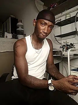 Snapshot of Jhoan_Simply chatting on 02/08/26, 11:35 Jhoan Simply online show from 02/08/26, 11:35