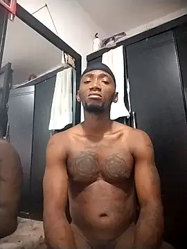 Snapshot of Jhoan_Simply chatting on 04/24/26, 03:31 Jhoan Simply online show from 04/24/26, 03:31