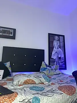 Luke Stone online show from 10/18/25, 06:08