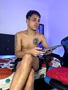 Luke Stone online show from 10/31/25, 09:27