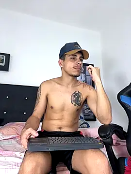 Luke Stone online show from 11/06/25, 11:59