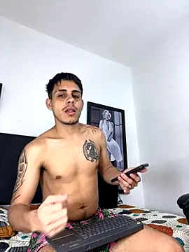 Luke Stone online show from 11/28/25, 09:28