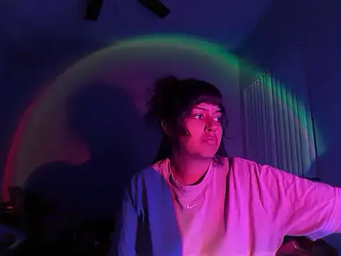 Snapshot of pressuremami chatting on 10/09/25, 02:53 pressuremami online show from 10/09/25, 02:53