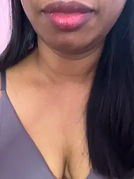 Snapshot of tamil_Aarathi chatting on 05/16/26, 12:29 tamil Aarathi online show from 05/16/26, 12:29