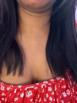 Snapshot of tamil_Aarathi chatting on 06/24/26, 05:12 tamil Aarathi online show from 06/24/26, 05:12