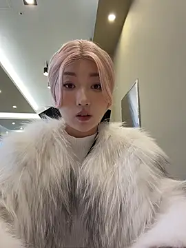 winter11 online show from 01/18/26, 12:25