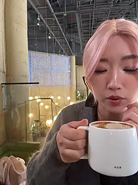 winter11 online show from 03/13/26, 06:42