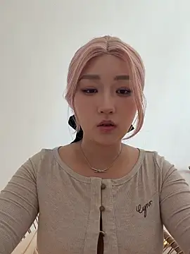 winter11 online show from 04/12/26, 01:43