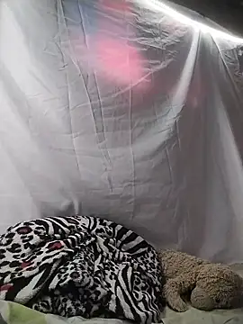 Snapshot of ashtoncooperr chatting on 02/16/26, 07:32 ashtoncooperr online show from 02/16/26, 07:32