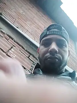 Snapshot of ashtoncooperr chatting on 02/24/26, 11:41 ashtoncooperr online show from 02/24/26, 11:41