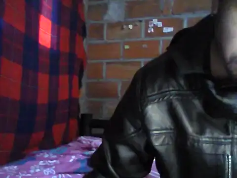 Snapshot of ashtoncooperr chatting on 03/14/26, 12:10 ashtoncooperr online show from 03/14/26, 12:10