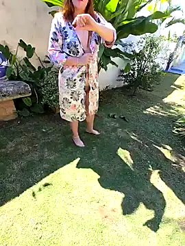 iamxamira online show from 09/10/25, 02:28