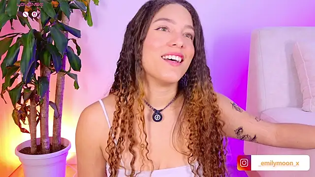 onlyemily  online show from 04/16/26, 01:06