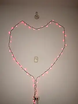 Snapshot of NovaTemptress chatting on 12/18/25, 07:20 NovaTemptress online show from 12/18/25, 07:20