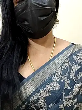 honey-flower online show from 11/07/25, 04:23