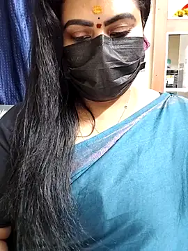 honey-flower online show from 11/19/25, 07:47