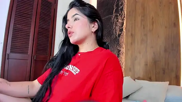 evelin lopezz online show from 10/17/25, 02:15