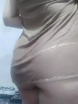 Snapshot of linakhalifa chatting on 10/08/25, 10:07 linakhalifa online show from 10/08/25, 10:07