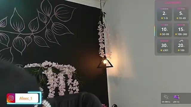 Aleecandrews online show from 11/11/25, 07:25