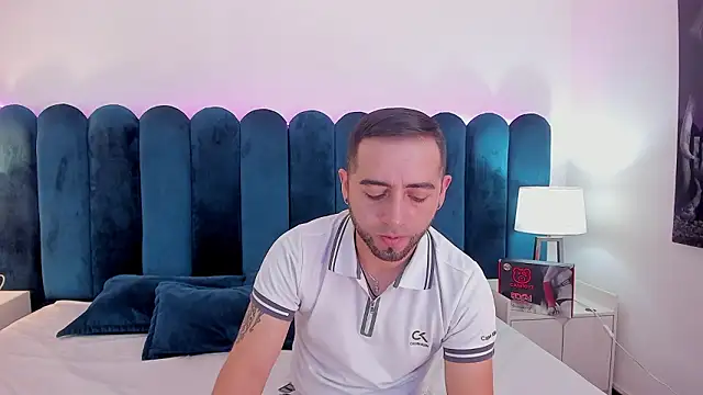 Snapshot of Lushian_ chatting on 02/06/26, 03:48 Lushian online show from 02/06/26, 03:48