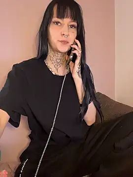 Snapshot of Seductively4_20 chatting on 05/03/26, 09:26 Seductively4 20 online show from 05/03/26, 09:26