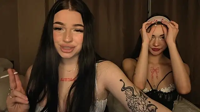 honey     bunny online show from 11/28/25, 11:24