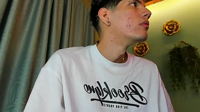 david huge online show from 09/23/25, 08:28