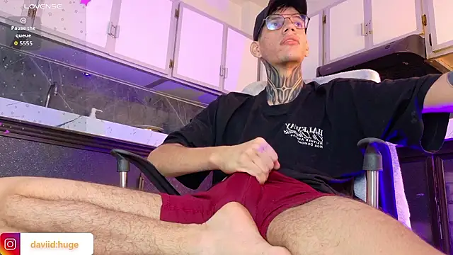 david huge online show from 02/25/26, 06:12