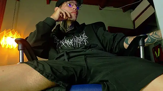 david huge online show from 05/11/26, 05:02