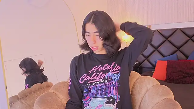 ryo light online show from 02/26/26, 04:00