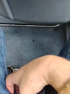 LeoMaduroSP online show from 10/30/25, 12:39