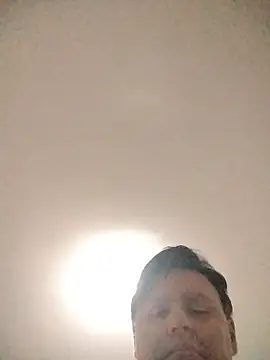 LeoMaduroSP online show from 11/15/25, 04:21