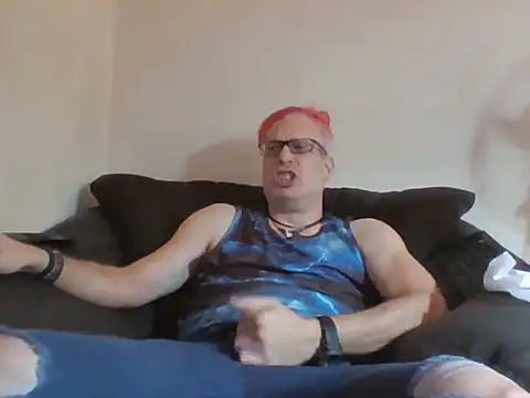 Snapshot of nerdy6 chatting on 11/20/25, 06:07 nerdy6 online show from 11/20/25, 06:07