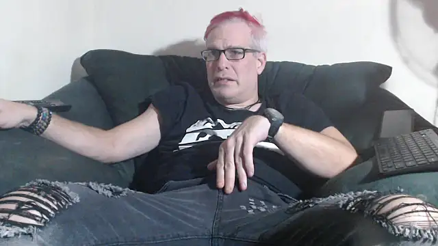 Snapshot of nerdy6 chatting on 12/03/25, 12:29 nerdy6 online show from 12/03/25, 12:29