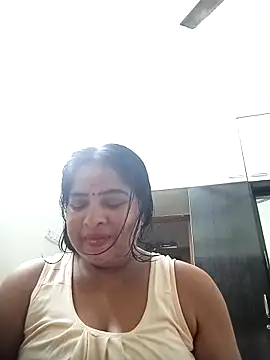 Snapshot of srimasrima chatting on 11/19/25, 12:49 srimasrima online show from 11/19/25, 12:49