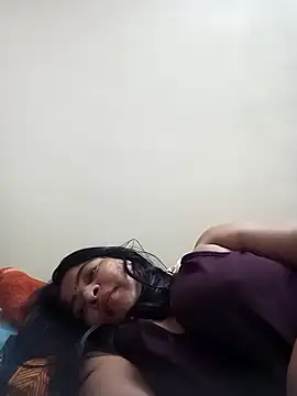 Snapshot of srimasrima chatting on 11/25/25, 01:05 srimasrima online show from 11/25/25, 01:05