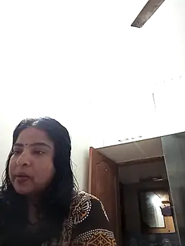 Snapshot of srimasrima chatting on 12/16/25, 01:43 srimasrima online show from 12/16/25, 01:43