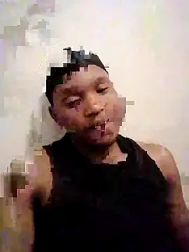 Snapshot of KingCruze chatting on 10/19/25, 11:22 KingCruze online show from 10/19/25, 11:22