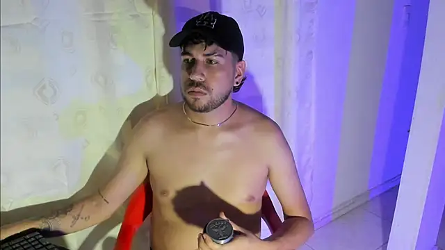 alehot223 online show from 12/16/25, 01:10