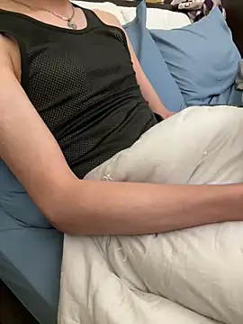 Snapshot of ggfddghuu chatting on 02/12/26, 04:35 ggfddghuu online show from 02/12/26, 04:35