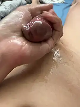 Snapshot of ggfddghuu chatting on 04/02/26, 08:28 ggfddghuu online show from 04/02/26, 08:28