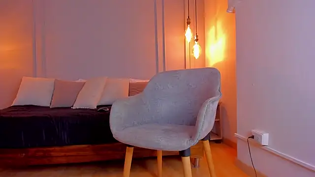 KylliamLevis online show from 01/17/26, 08:34