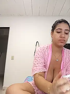 Snapshot of Samantha_hotly chatting on 11/18/25, 08:52 Samantha hotly online show from 11/18/25, 08:52