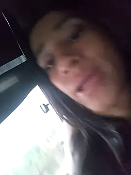 Snapshot of Samantha_hotly chatting on 12/14/25, 10:36 Samantha hotly online show from 12/14/25, 10:36