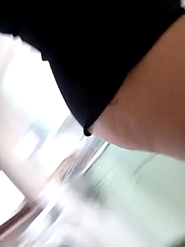 Snapshot of fuffettina chatting on 03/06/26, 11:50 fuffettina online show from 03/06/26, 11:50