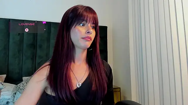 valerieMattson online show from 12/17/25, 06:14