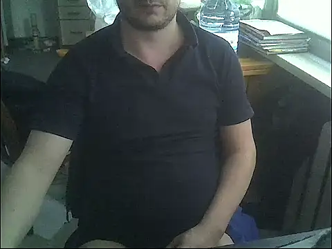 Snapshot of Andersen_69 chatting on 04/02/26, 04:37 Andersen 69 online show from 04/02/26, 04:37