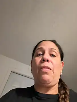 PrettyKittyMia online show from 04/25/26, 01:08