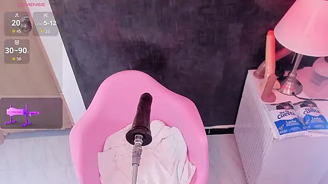 sharlotthe bigass online show from 02/18/26, 11:01