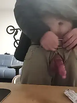 Thompsen1992 online show from 09/24/25, 10:24